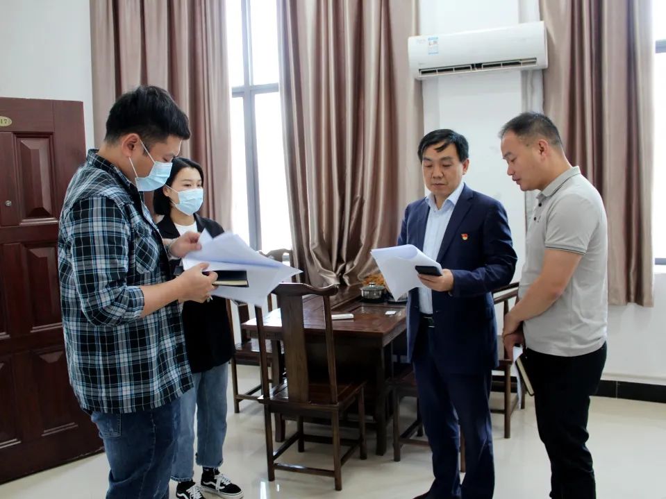 文明创建 爱卫同行 | 我校“爱卫会”组织开展校园文明卫生大检查
