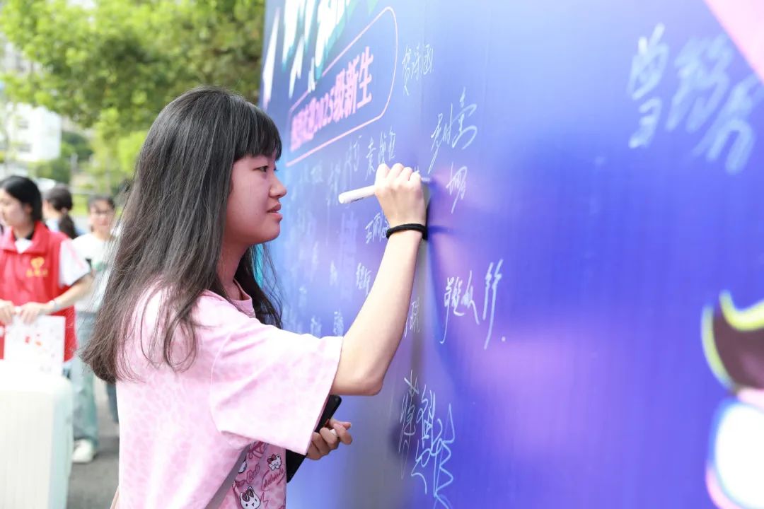 d49963341f6db2d107b63a0ede292bf5.jpg d49963341f6db2d107b63a0ede292bf5.jpg