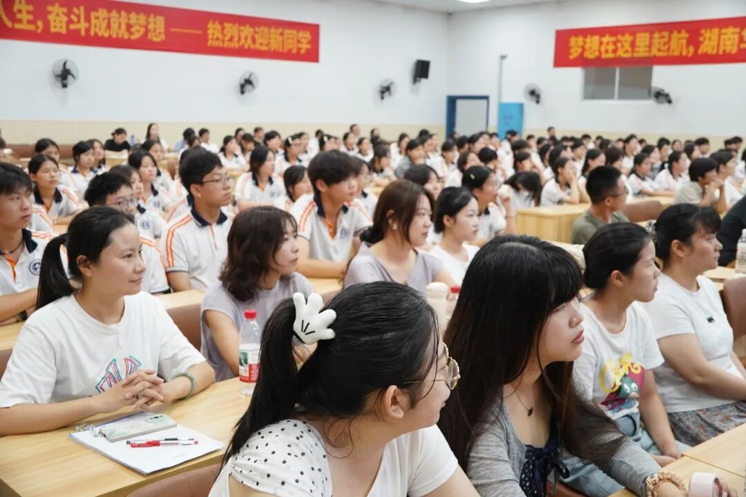 3c66dbb42983d04f5a01fb3bc4630001.jpg 3c66dbb42983d04f5a01fb3bc4630001.jpg